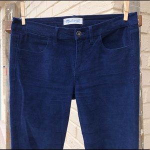 LAST PAIR ✨Madewell navy blue corduroy jeans